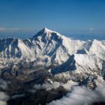 Zdjęcie przedstawia widok Mount Everest