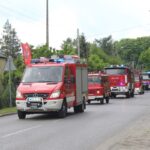 Parada wozów strażackich na ulicach Teresina