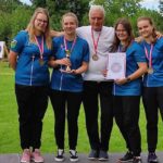 Brązowe medalistki MP Natalia Skrok, Marta Narloch, Joanna Świerżewska, Agnieszka Grądzik oraz trener Ryszard Kowalski