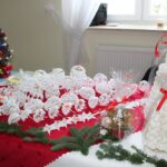 W świątecznej atmosferze wszyscy odwiedzający mieli możliwość zakupu różnorodnych produktów związanych ze Świętami