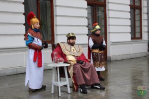 Na tarasie klasztoru sióstr Niepokalanek zaaranżowany został pałac Heroda