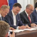 Liderzy partii opozycyjnych podpisali deklarację współpracy z Ruchem Samorządowym Tak! Dla Polski!.