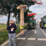 10 czerwca, blokada na skrzyżowaniu drogi krajowej 92 i obwodnicy Teresina w Topołowie