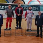 Dawid Bielski na drugim stopniu podium